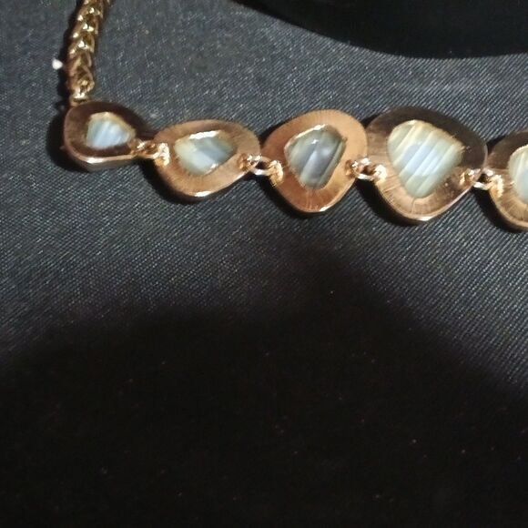 Banana Republic Gray Agate Statement Bib Necklace Gold Tone - Picture 6 of 9